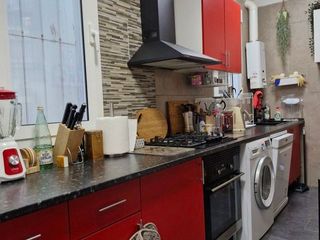 Pis a Carrer del farell 15. Finca clásica del 1934 totalmente renovada con ascensor y zonas