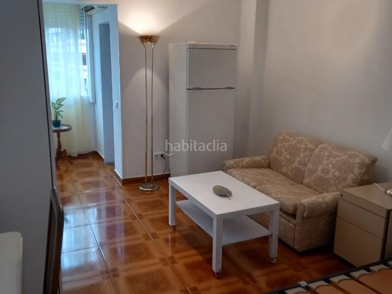 Foto 621581bf-b1c4-48bf-bb7a-4bd9831b0989. Rent studio in calle mota del cuervo 76 in Canillas Madrid