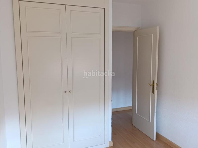Foto fc6e9f1f-8305-4f39-850e-554793d0be29. Appartement dans calle Timón 14 dans Timón Madrid