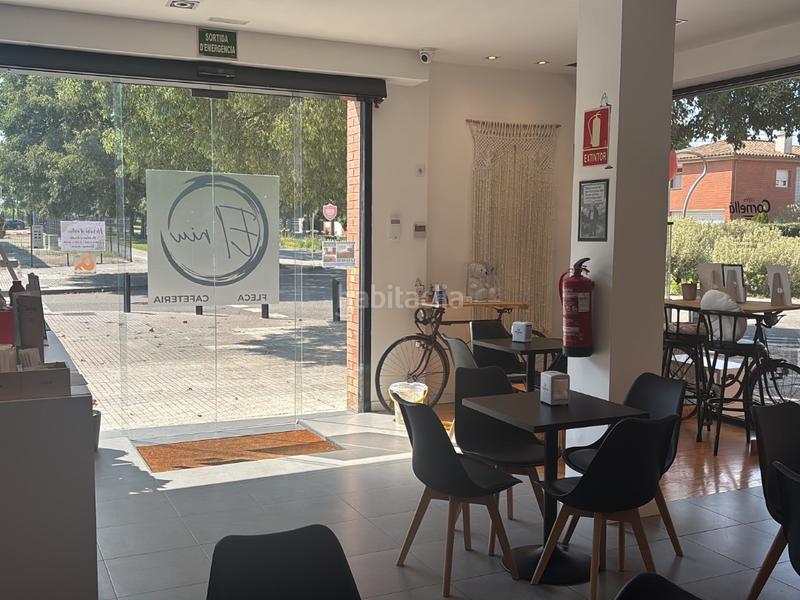 Foto 172574ac-640e-436f-ae0c-44bd3b4d9a55. Transfer business premise in calle president francesc macià 63 in Salt