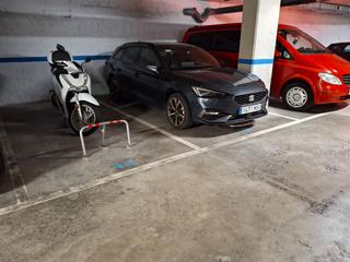 Alquiler Parking coche en General manso 16. Parquing amplio de facil acceso, facil maniobra en finca de nuev