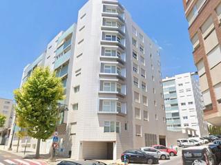 Piso en Metge manuel rodriguez  11. Tu nuevo hogar en alcoy: amplitud, confort y exclusividad en un