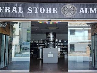 Transfer Business premise in Ventorrillo  13. Traspaso minimarket drugstore multirubros vivienda