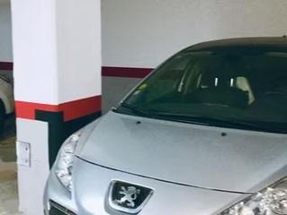 Location Parking voiture à Dos de maig 266. Plaça de parking carrer 2 de maig, 266