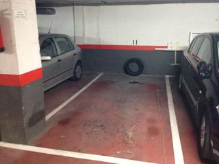 Aparcament cotxe a Passeig de la florida 4. Parking en venta en paseo de la florida.
