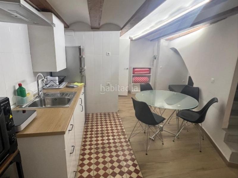 Foto ccf8940a-2976-4116-9866-9d1e5e2e7a15. Alquiler casa en carrer de borrull 15 casa confortable a buen precio en Valencia