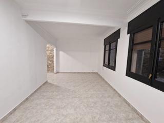 Alquiler Piso en Ramon y cajal 35. Piso reformado