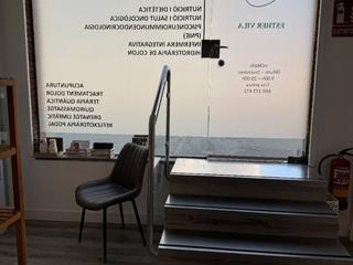 Location Local commercial à Carrer de l'assemblea de catalunya 2. Lloguer de local comercial amb traspàs de les instal·lacions al