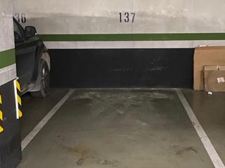 Lloguer Aparcament cotxe a Plaza europa 1. Plaza de parking en alquiler plaza europa