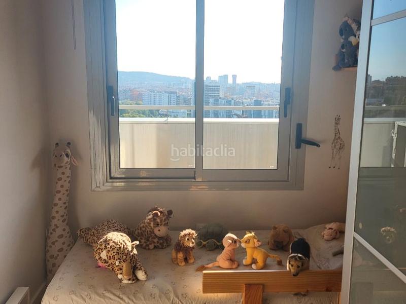 Foto c1513eae-b391-40de-8531-46010ddb5907. Piso en avinguda salvador allende 59 piso en venta con plaza de parking y trastero – luminoso, bien distribuido y con vistas espectaculares en Cornellà de Llobregat
