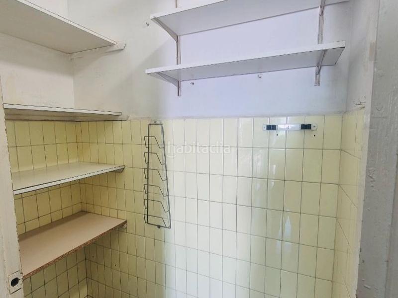 Foto be6a946b-050a-40e8-8b6f-81522909fd3d. Alquiler piso en sant pere 17 pis de 90m2 i terrassa de 50m2 en Badalona