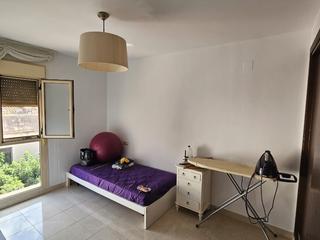 Rent Flat in Alcalde jeremias andrés  5, 2º a. Confortable, burna iluminación, en buen estado y amueblado.