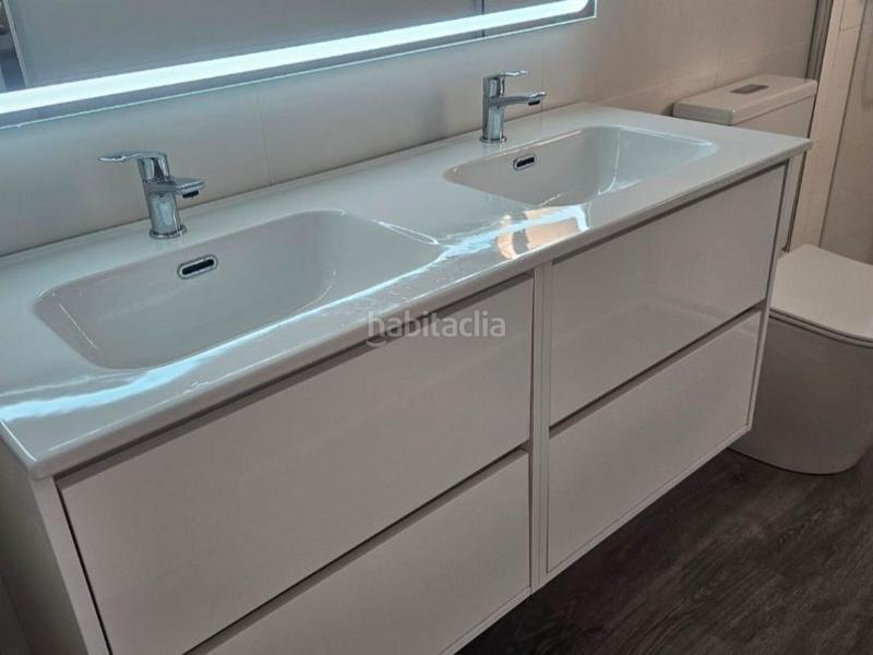 Foto 87af76a7-5132-4f36-af80-c58b825d6261. Rent flat in passeig vilanova 38 in Centre Sitges