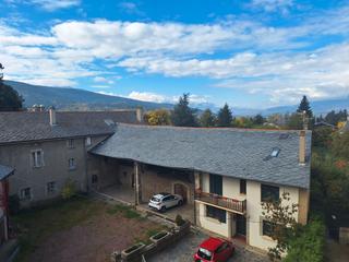 Appartement à Av, cergagne 29. Gran piso a reformar