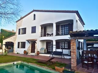 Chalet à Platja d'aro 00. ¡oportunidad única en el núcleo antic de fanals!
