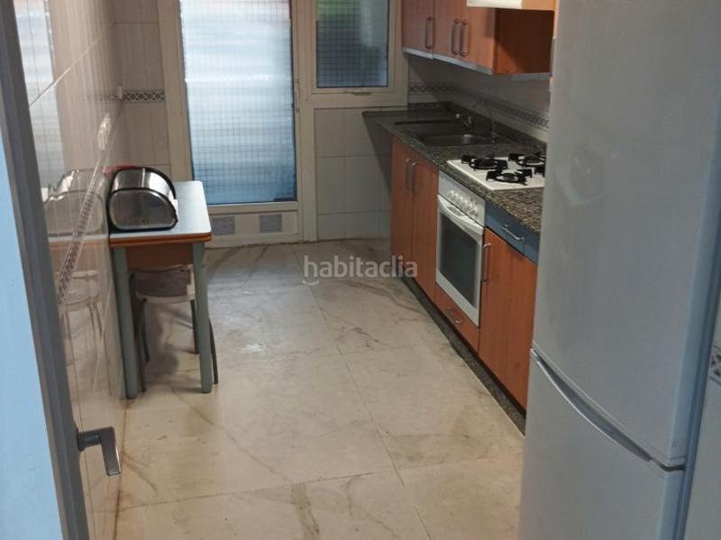 Foto e95a0b29-f0c8-4a8b-9939-579f032d0d06. Miete etagenwohnung in calle falaguera 8 in Valterna Paterna