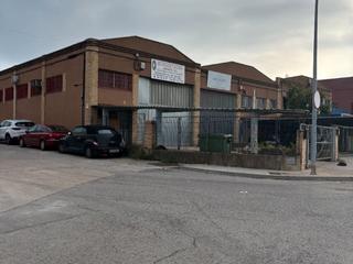 Bâtiment à usage industriel à Carrer del pintor sert 33. Nave industrial en venta en polinyà (barcelona)