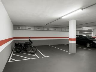 Location Parking moto à Carretera la bordeta 54. Alquiler parking para moto en sants