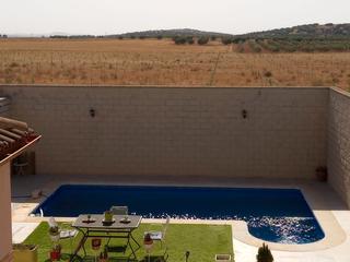 Casa adossada a Calle goya 7. Chalet con piscina situado en una zona residencial muy tranquila