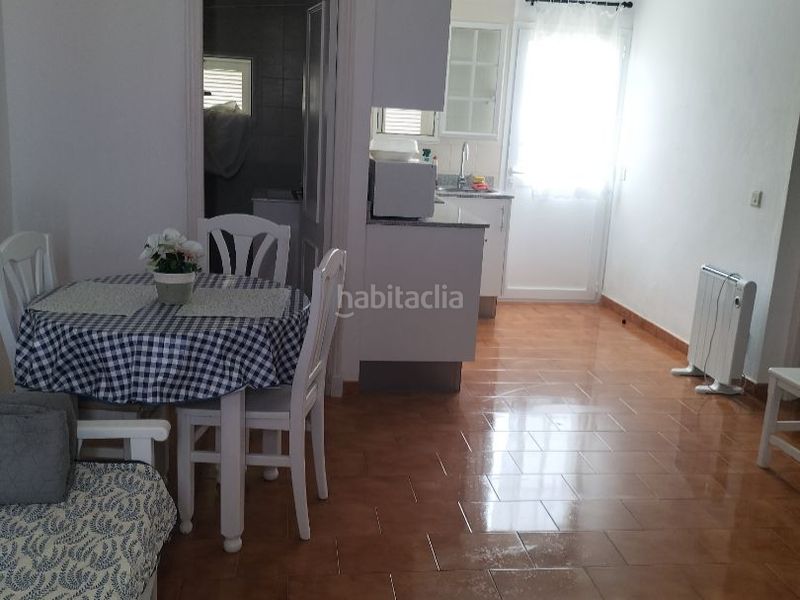 Foto 62cee556-4747-4a1c-b1b3-9e70a39b3212. Apartamento en avinguda de s'arenal 4 acogedor apartamento junto al mar con licencia turistica en Es Mercadal