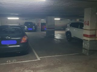 Lloguer Aparcament cotxe a Carrer de puig i valls 22. Plaza de parking en alquiler en sants-badal