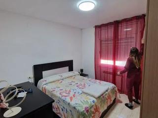 Rent Apartment in Carrer pinatell 1. Alquiler de casa por habitaciones