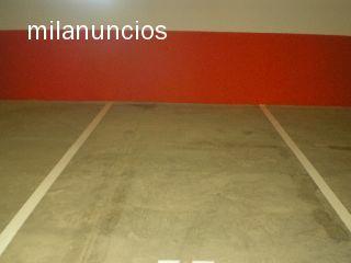 Lloguer Aparcament cotxe a Avenida ingeniería 13. Garaje amplio