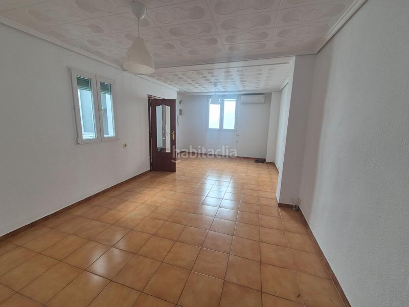Foto bd5a3c00-80a1-4ef9-855d-008f82f167c1. Location appartement dans cami nou 3 dans Centro Xirivella