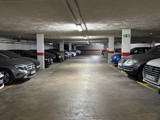 Lloguer Aparcament cotxe a Maternitat d’elna 14. Alquiler plaza garaje maternitat d’elna 14