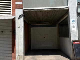 Lloguer Aparcament cotxe a Isabel de villena 66. Plaça d'aparcament c/isabel de villena/pl hortes