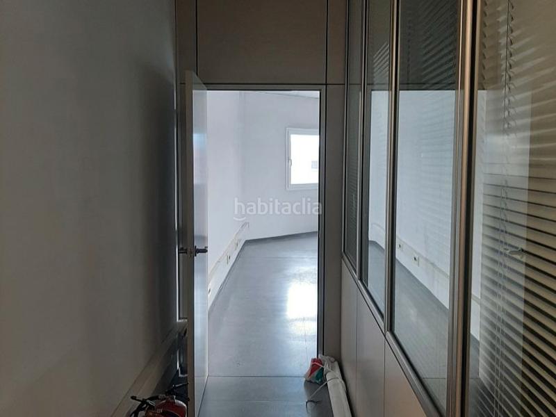 Foto fb54ffbd-2d33-49d3-8363-edccfd181614. Alquiler oficina en gallecs 68 oficina representativa en Mollet del Vallès