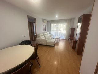 Rent Flat in Blondel 100. Piso 2habitaciones amoblado y equipado