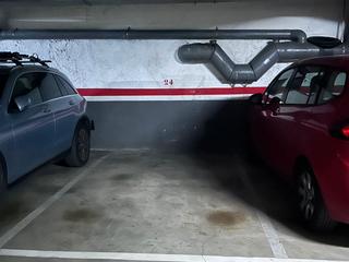 Lloguer Aparcament cotxe a Berenguer de palou 100. Plaza de parking en sagrera