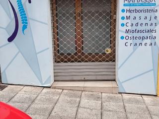 Local commercial à Calle santa lucia 69. Local con muchas posibilidades