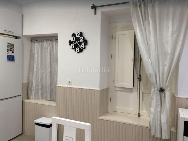 Foto 1fc1510d-e5d3-4f51-8e2b-ba21a7d4f129. Lloguer apartament a c. merced 21 a El Pópulo - Santa María Cádiz