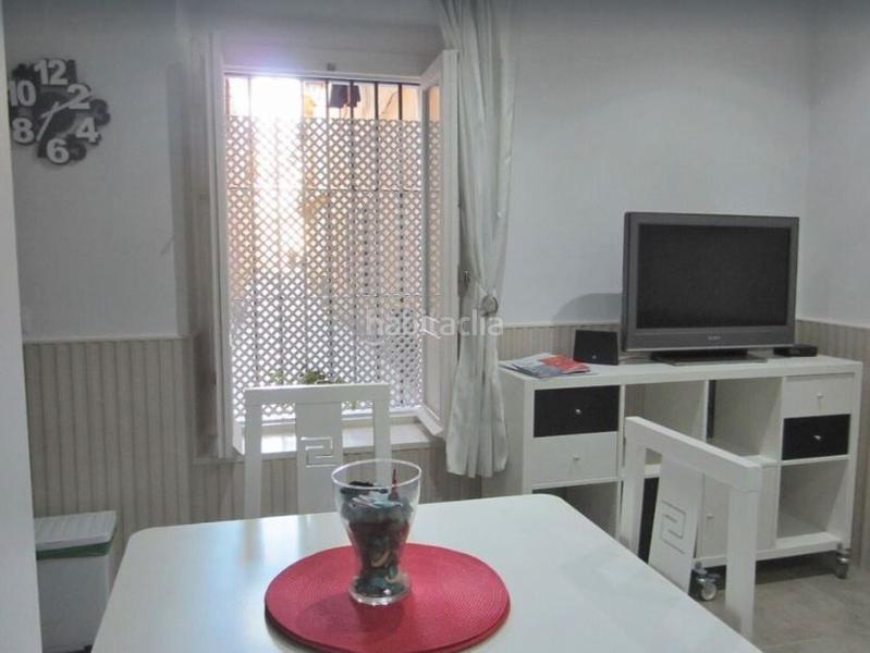 Foto 32f4fab5-7bcd-4b7c-9ede-3304a5aa3cf6. Rent apartment in c. merced 21 in El Pópulo - Santa María Cádiz