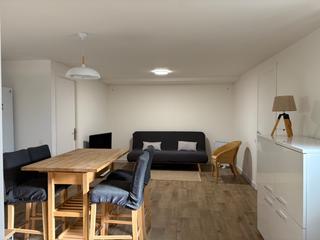 Lloguer Planta baixa a Carrer sant pere 29. Lloguer de temporada en una entorn natura