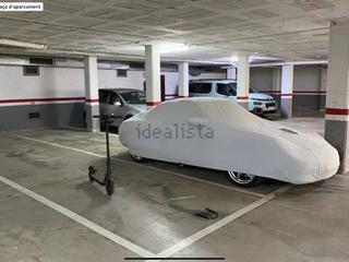 Lloguer Aparcament cotxe a La riera 76. Parking per 2 cotxes i motos