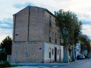 Casa en Avinguda terres de i'ebre 68. Espectacular casa a xerta