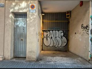 Miete Autoparkplatz in Carrer de joan güell 134. Tu plaza te espera en les corts
