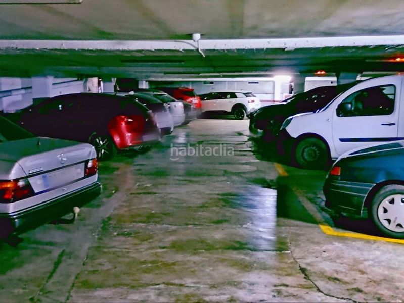 Foto e038b77f-5b08-43af-884b-7214f780c2c6. Miete autoparkplatz in carrer de joan güell 134 in Barcelona