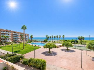 Pis a Pasaje rio ebro  10. Piso en primera línea de playa todo exterior vistas al mediterra