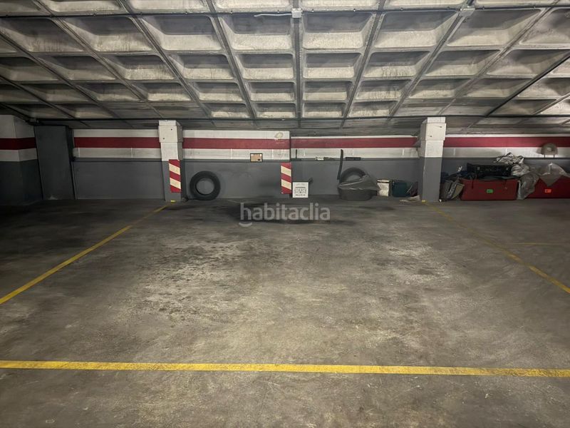 Foto cd7729ae-e63e-48ae-baf9-89c21ea63e60. Miete autoparkplatz in carrer dels ciutadans 16 in Girona