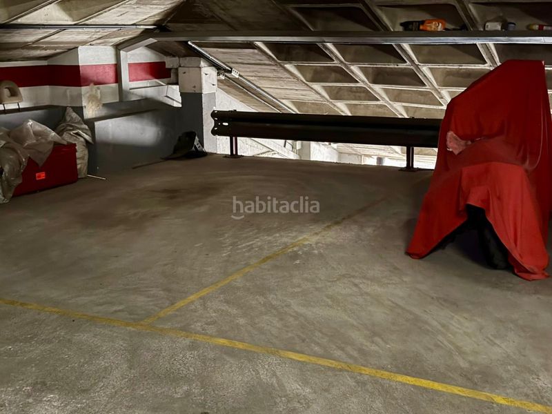 Foto f7b0f16e-d86f-4413-b19c-860ae1f4f116. Miete autoparkplatz in carrer dels ciutadans 16 in Girona