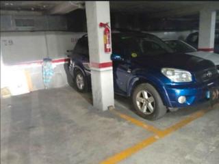 Autoparkplatz in Carrer doctor sant ponç 135. Plaza de párquing en garaje en venta