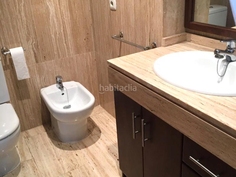 Foto 21e2e0d6-42ee-4240-862a-38c4e8f4656f. Alquiler piso en carrer melissa 45 excelente bajo con jardín/terraza privada dentro de un complejo residencial , próximo al liceo francés en Paterna