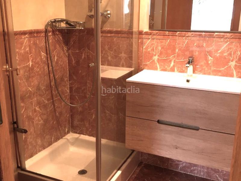 Foto 3aad53d5-6911-4895-8ade-a0d67aeb96f4. Alquiler piso en carrer melissa 45 excelente bajo con jardín/terraza privada dentro de un complejo residencial , próximo al liceo francés en Paterna