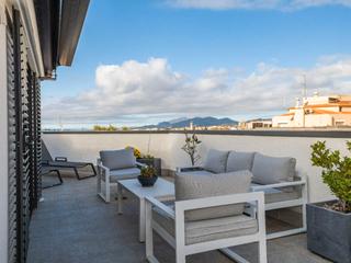 Pis a Carrer d'estanislau figueras 5. Espectacular ático dúplex de 164 m² con 65 m² de terrazas y dos