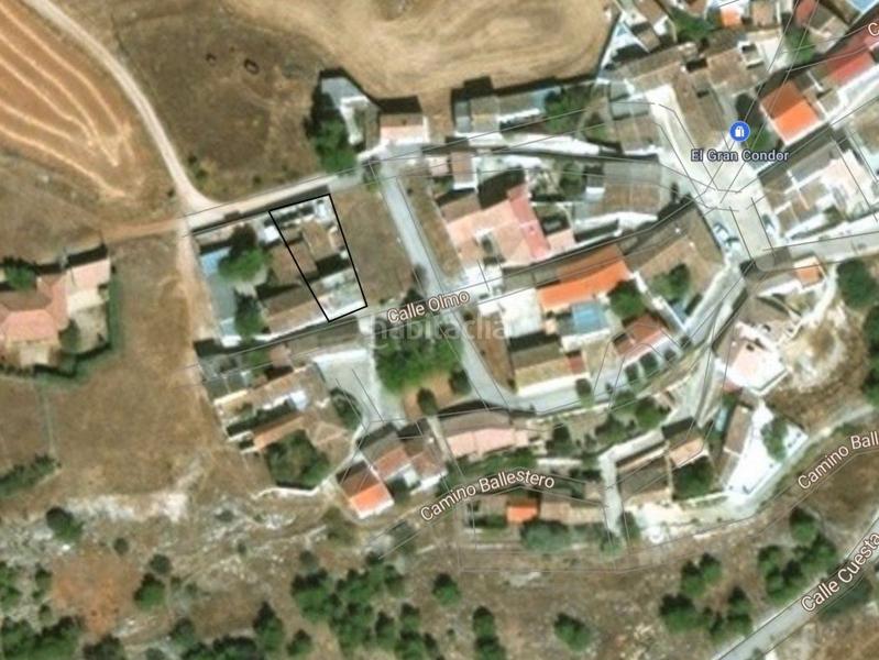 Foto c796fa24-6c58-4252-b322-70fc1d19bf92. Masia a calle olmo 8 a Robledo