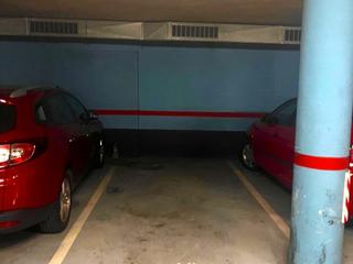 Lloguer Aparcament cotxe a Carrer de sants 298 - 300. Plaza parking alquiler en sants montjuic